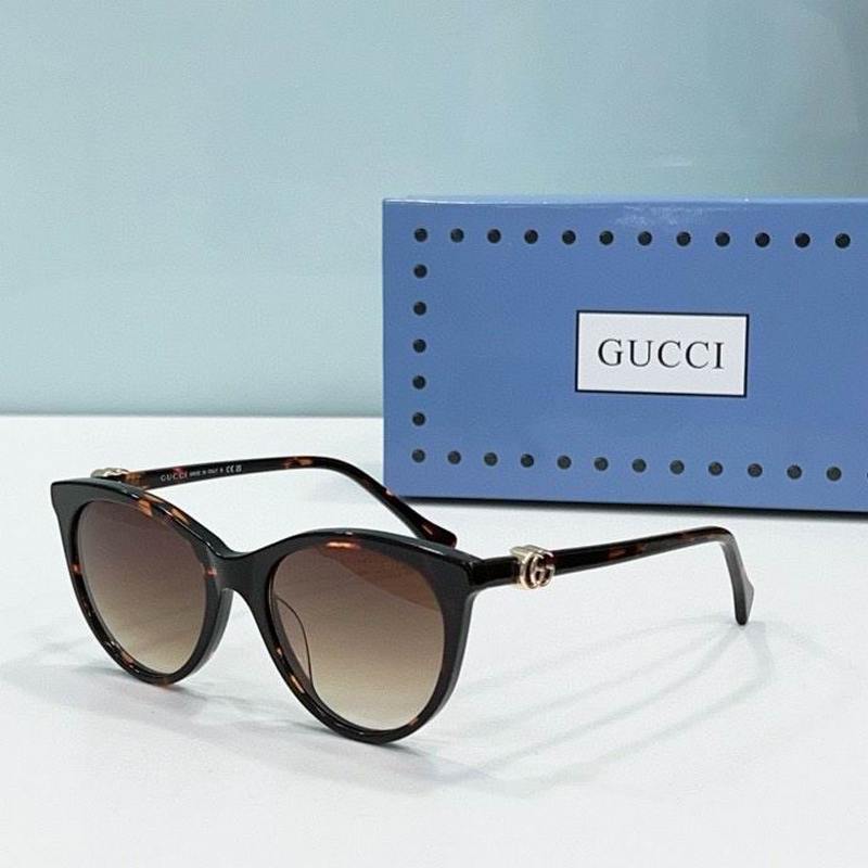 Gucci Sunglasses 822